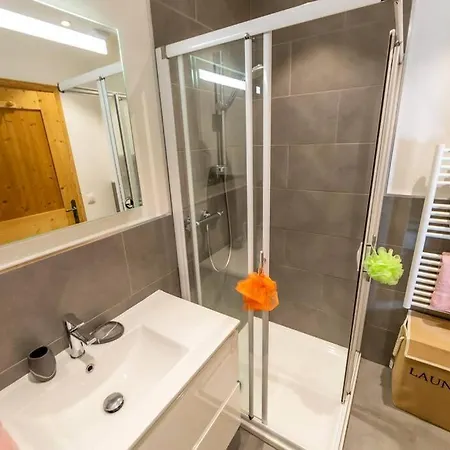 Grand Paradis B01 - Modern With Great Location アパート